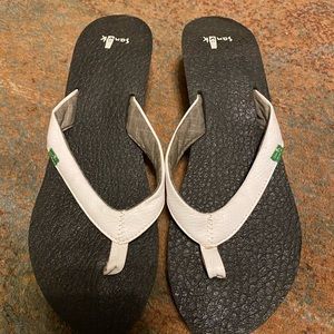 Sanuk Wedge flip flop